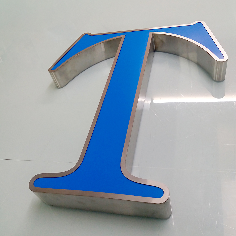 Lipping Letters